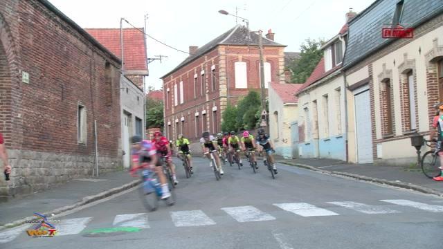 1er Critérium cycliste UFOLEP à Saulzoir 1ère Catégorie , 2 ème Catégorie ,Féminines (Fin)  - www.caudrevision.fr