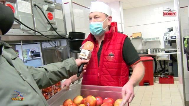 Dylan BROCHARD donne des repas aux Sapeurs Pompiers de Caudry et au CH Cambrai au Buffalo Caudry  - www.caudrevision.fr