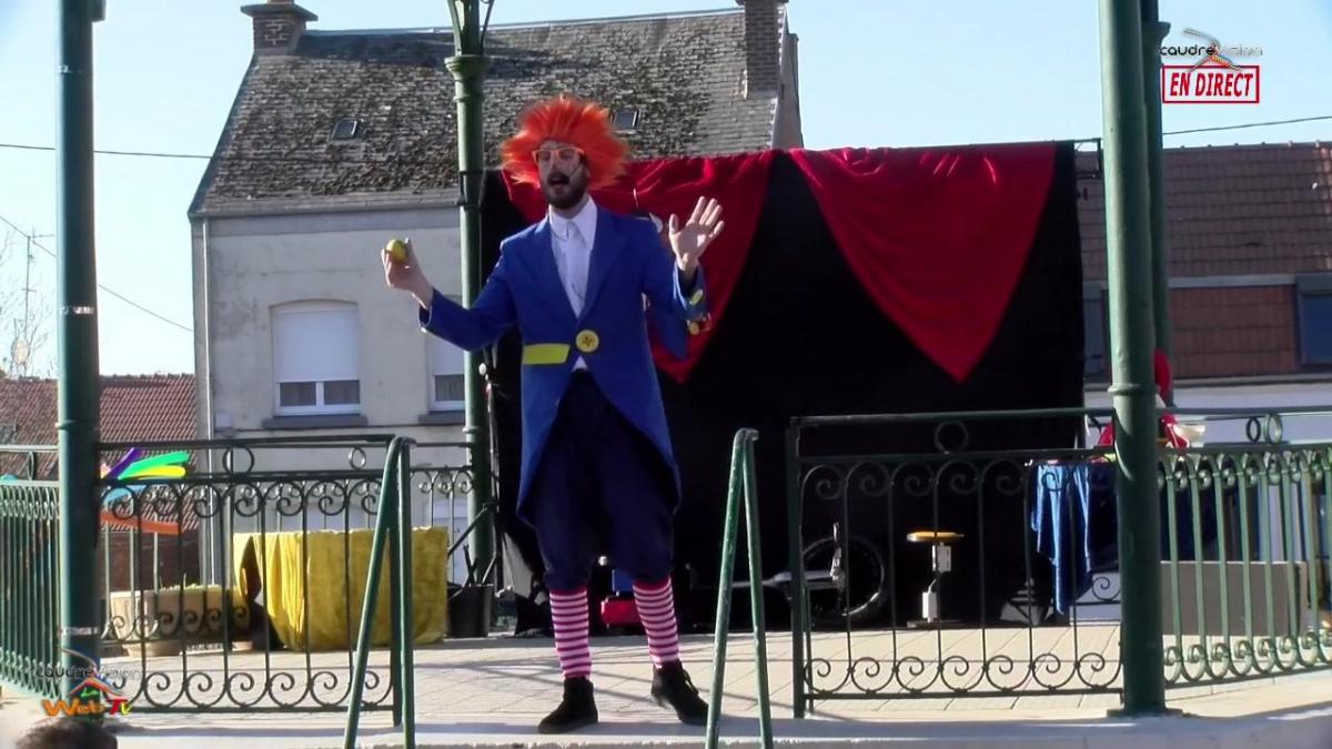 Wal Circus à Walincourt Selvigny  - www.caudrevision.fr