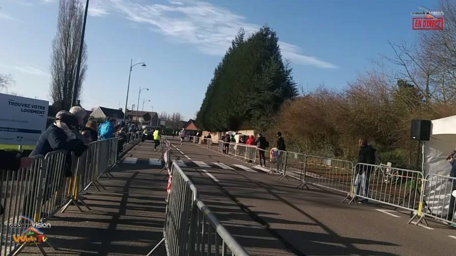 Arrivée des 5km - www.caudrevision.fr