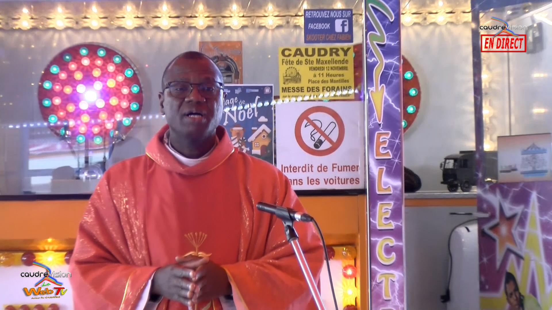 Messe des Forains à Caudry sur le manège des Autos Skooter 