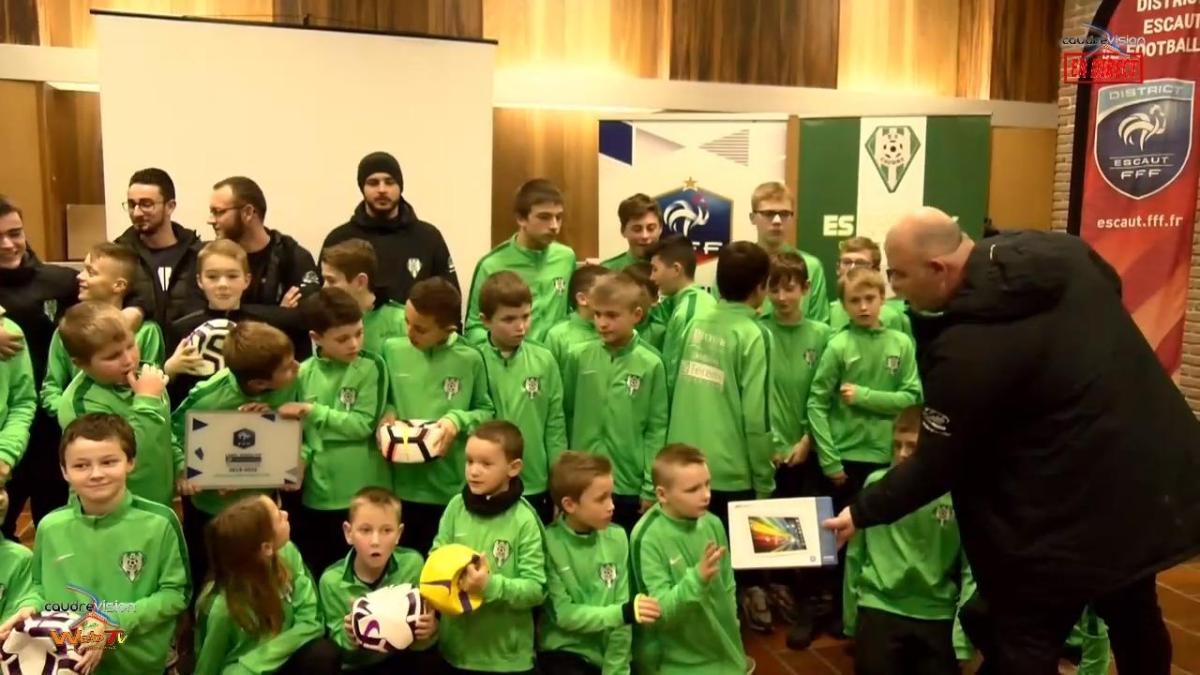 Remise du label jeunes FFF Excellence à ES Caudry- www.caudrevision.fr